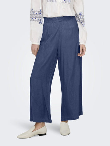 Μακριά κιλότ με denim όψη ONLY 15337936 - Μπλε denim - thefashionproject.gr - ONLY