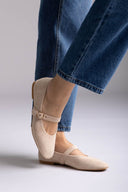 Ideal shoes - Mary Jane Ballet Flats With Buckle - Beige Suede
