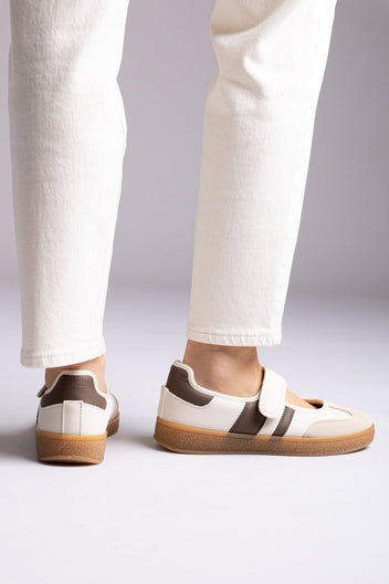 Ideal shoes - Mary Jane Sneakers - Beige Matte