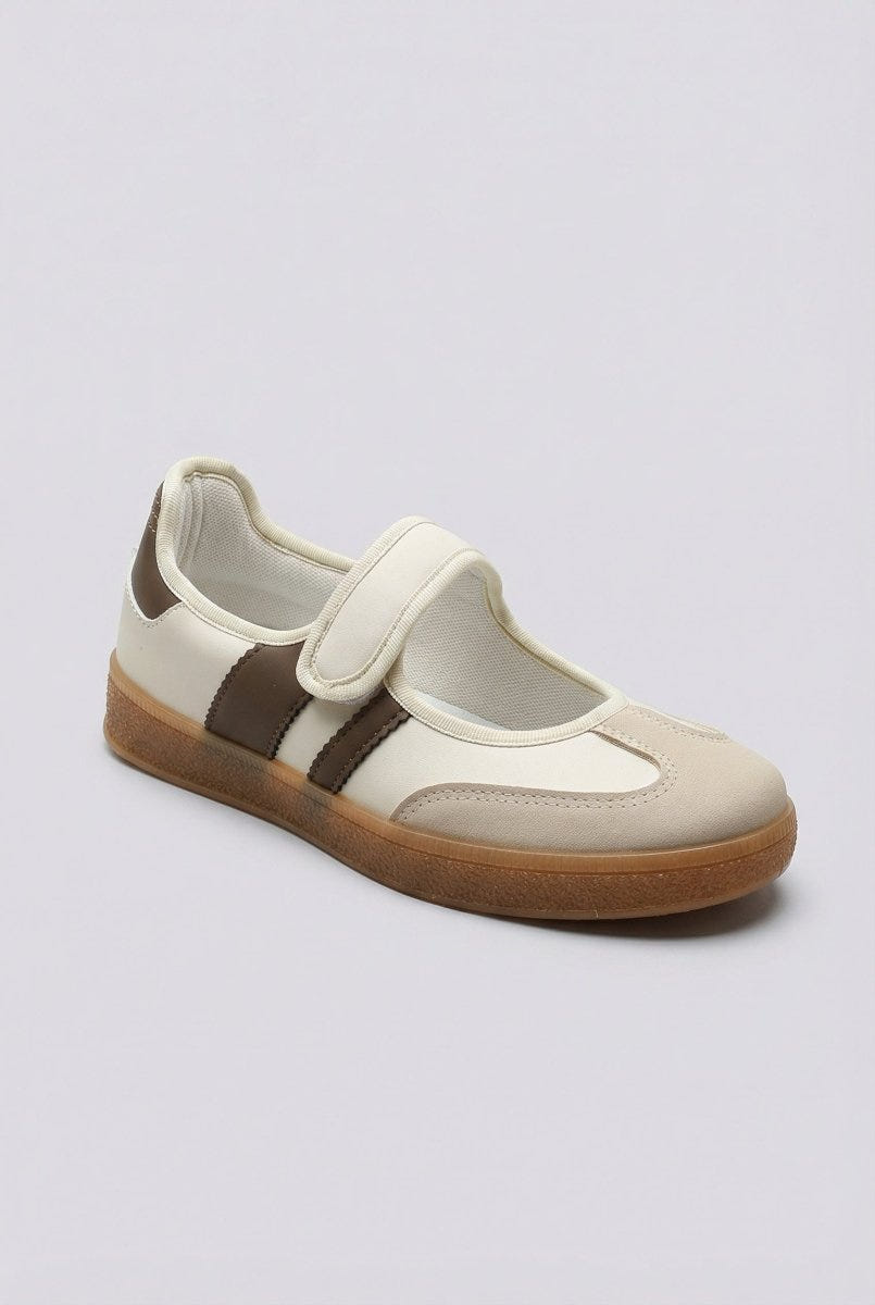 Ideal shoes - Mary Jane Sneakers - Beige Matte