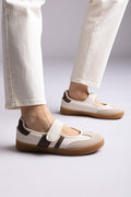 Ideal shoes - Mary Jane Sneakers - Beige Matte