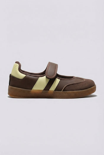 Ideal shoes - Mary Jane Sneakers - Brown Matte