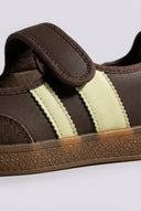 Ideal shoes - Mary Jane Sneakers - Brown Matte