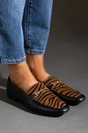 Μοκασίνια με ponyskin TFP - Μαύρο/Μπεζ - thefashionproject.gr - TFP