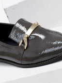 Μοκασίνια μυτερά λουστρίνι Estil - Γκρι - thefashionproject.gr - Estil