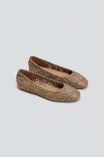 Μπαλαρίνες από ψάθα με σχέδιο ERYNN - Τάουπε - thefashionproject.gr - ERYNN