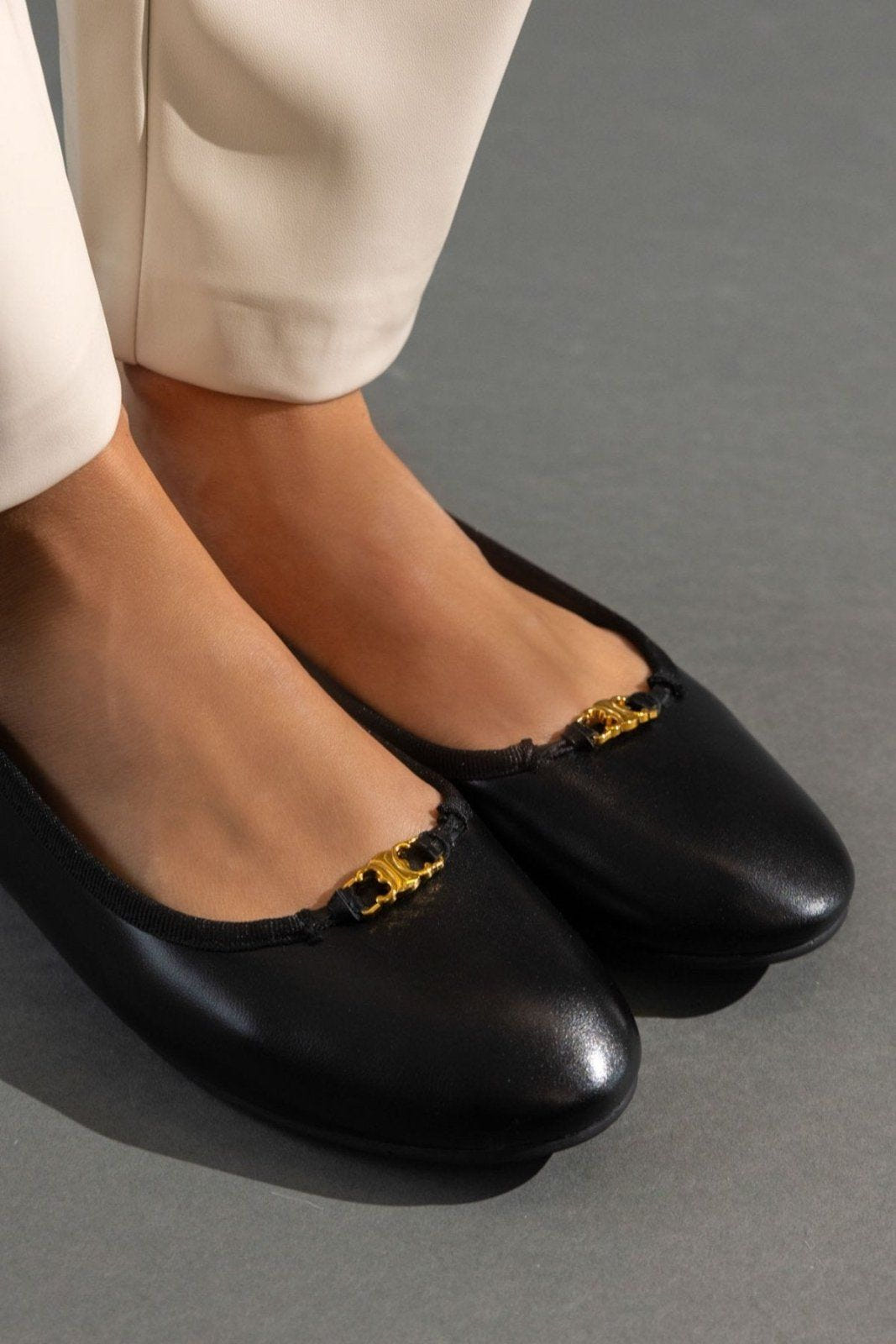 Μπαλαρίνες φλατ basic ERYNN - Μαύρο - thefashionproject.gr - ERYNN