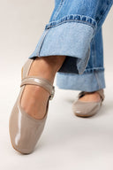 Μπαλαρίνες λουστρίνι με μπαρέτα ERYNN