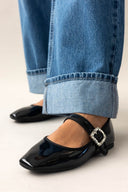 Μπαλαρίνες λουστρίνι με μπαρέτα ERYNN - Μαύρο - thefashionproject.gr - ERYNN