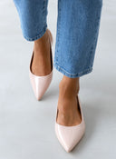 Μπαλαρίνες λουστρίνι μυτερές - Nude - thefashionproject.gr - La Bottine Souriante