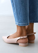 Μπαλαρίνες λουστρίνι μυτερές - Nude - thefashionproject.gr - La Bottine Souriante