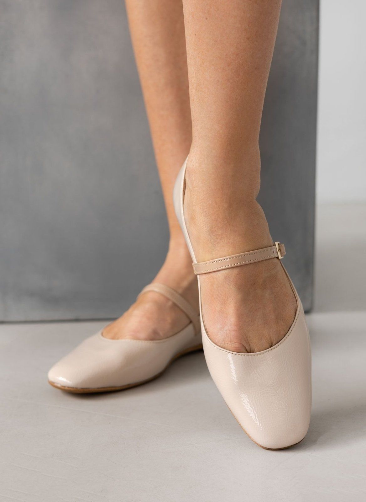 Μπαλαρίνες λουστρίνι TFP - Nude - thefashionproject.gr - TFP