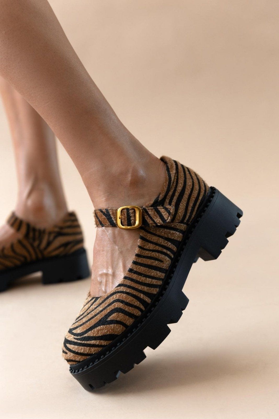 Μπαλαρίνες Mary Janes chunky από συνθετικό ponyskin TFP - Μαύρο/Μπεζ - thefashionproject.gr - TFP