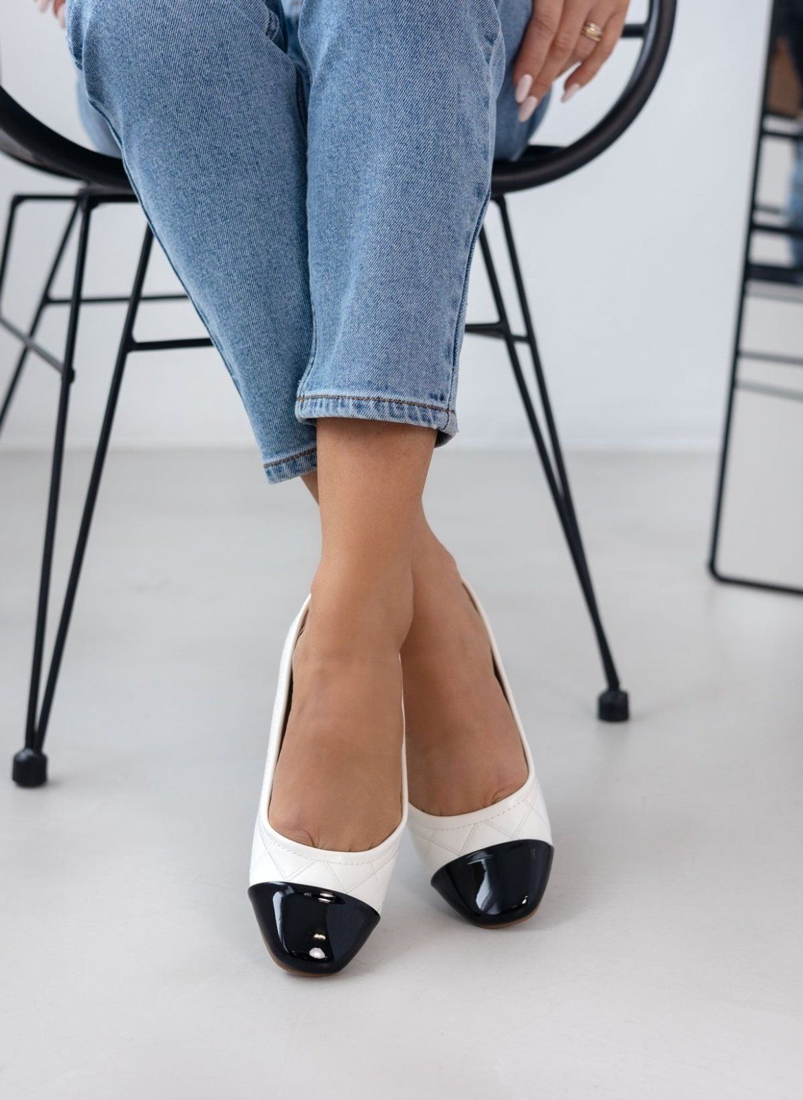 Μπαλαρίνες με καπιτονέ σχέδιο Erynn - Λευκό - thefashionproject.gr - ERYNN