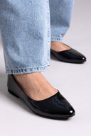 Μπαλαρίνες μυτερές λουστρίνι Estil - Μαύρο - thefashionproject.gr - Estil