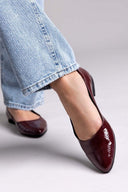 Μπαλαρίνες μυτερές λουστρίνι Estil - Μπορντό - thefashionproject.gr - Estil