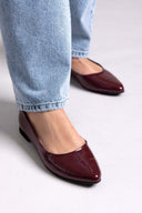 Μπαλαρίνες μυτερές λουστρίνι Estil - Μπορντό - thefashionproject.gr - Estil