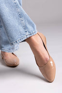 Μπαλαρίνες μυτερές λουστρίνι Estil - Nude - thefashionproject.gr - Estil