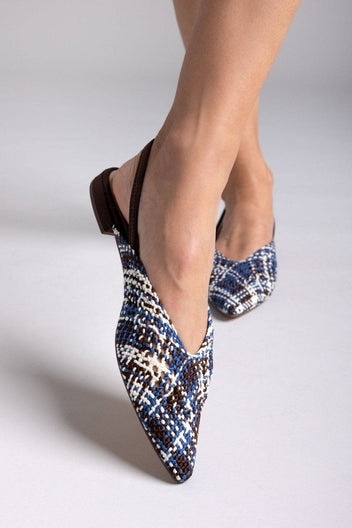 Μπαλαρίνες μυτερές με λάστιχο CORINA - Μπλε - thefashionproject.gr - CORINA