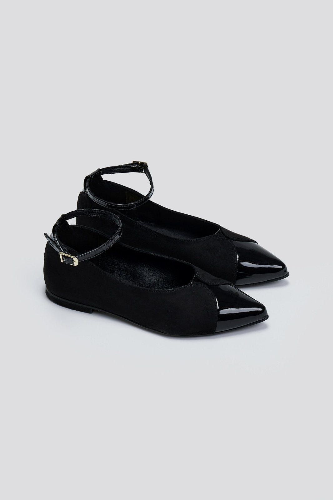Μπαλαρίνες μυτερές με μπαρέτα Estil - Μαύρο - thefashionproject.gr - Estil