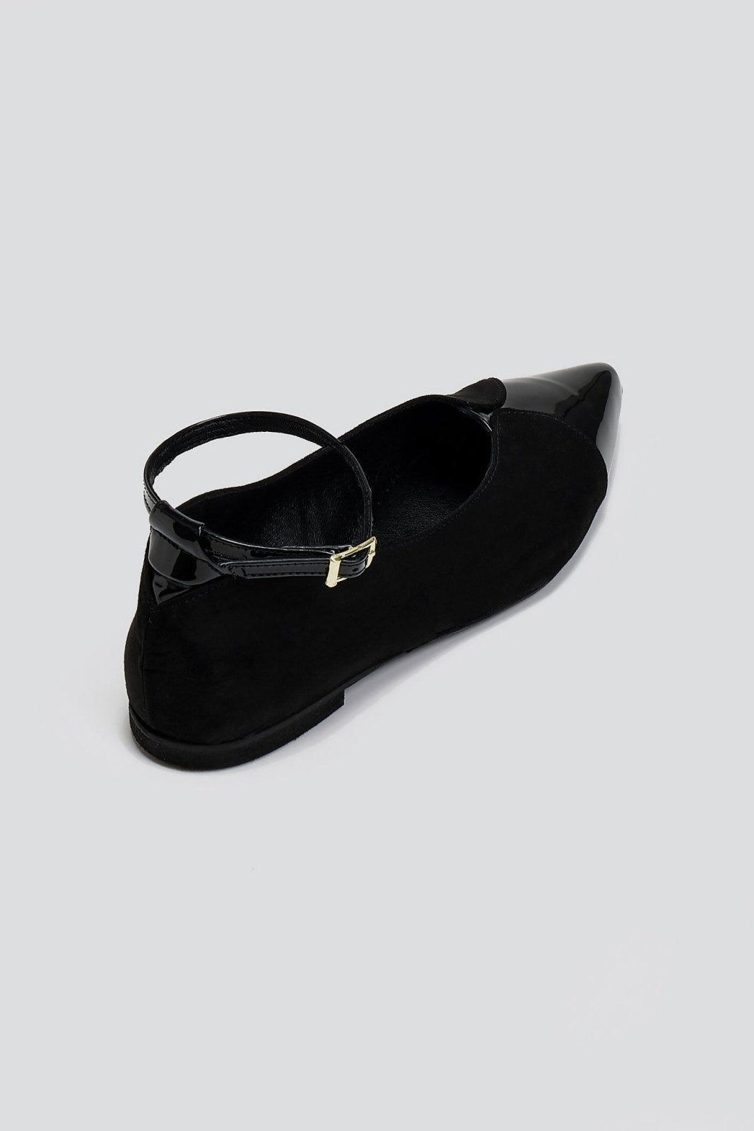 Μπαλαρίνες μυτερές με μπαρέτα Estil - Μαύρο - thefashionproject.gr - Estil