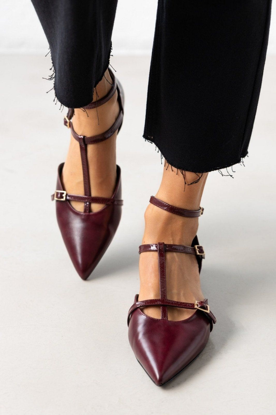 Μπαλαρίνες μυτερές με μπαρέτα Tfp - Burgundy - thefashionproject.gr - TFP