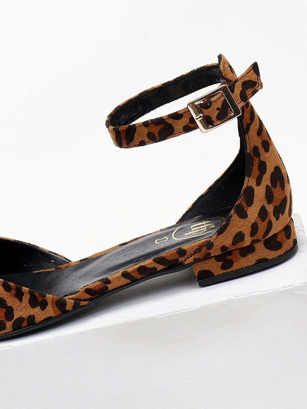 Μπαλαρίνες μυτερές με μπαρέτα TFP - Leopard - thefashionproject.gr - TFP