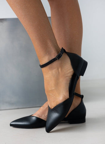 Μπαλαρίνες μυτερές με μπαρέτα TFP - Μαύρο - thefashionproject.gr - TFP