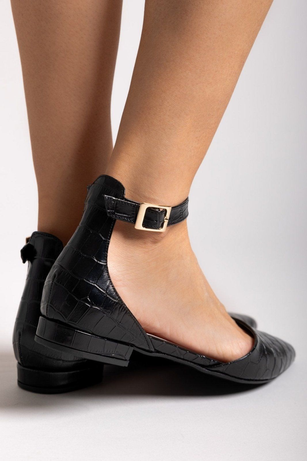 Μπαλαρίνες μυτερές με μπαρέτα TFP - Μαύρο - thefashionproject.gr - TFP