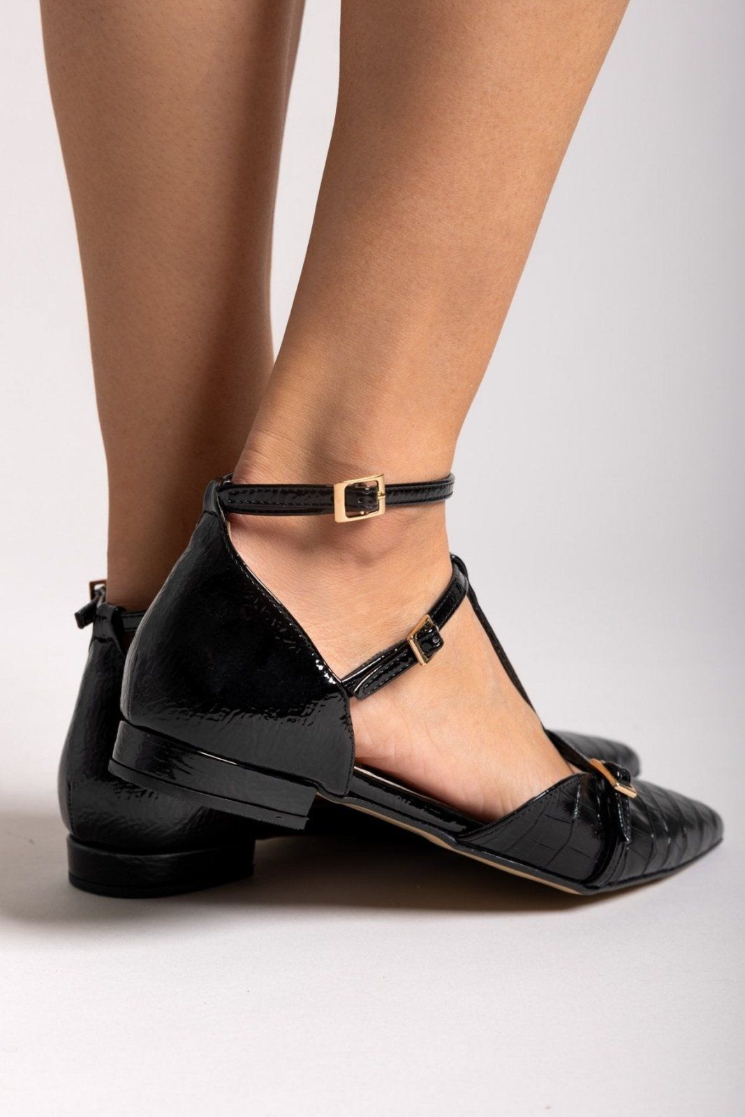 Μπαλαρίνες μυτερές με μπαρέτα TFP - Μαύρο - thefashionproject.gr - TFP