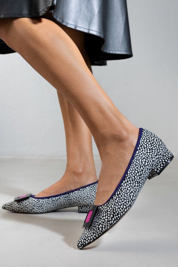 Μπαλαρίνες μυτερές ponyskin AZAREY - Μαύρο - thefashionproject.gr - AZAREY