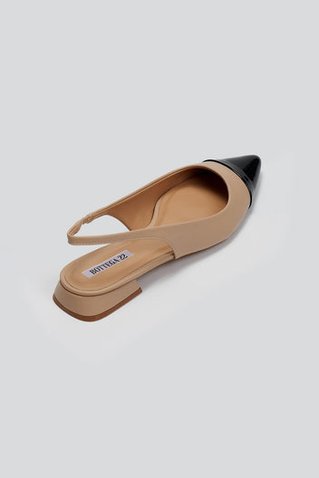 Μπαλαρίνες μυτερές slingback - Μπεζ/Μαύρο - thefashionproject.gr - BOTEGGA 22