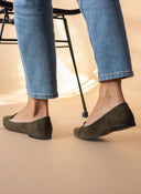 Μπαλαρίνες μυτερές suede Estil - Λαδί - thefashionproject.gr - Estil