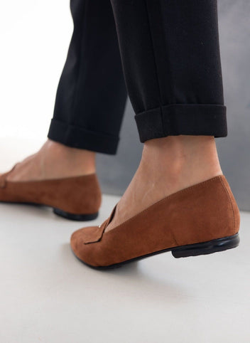 Μπαλαρίνες suede μυτερά estil - Ταμπά - thefashionproject.gr - Estil
