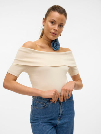 Μπλούζα με ανοιχτούς ώμους AWARE 10304834 - Μπεζ - thefashionproject.gr - AWARE by VERO MODA