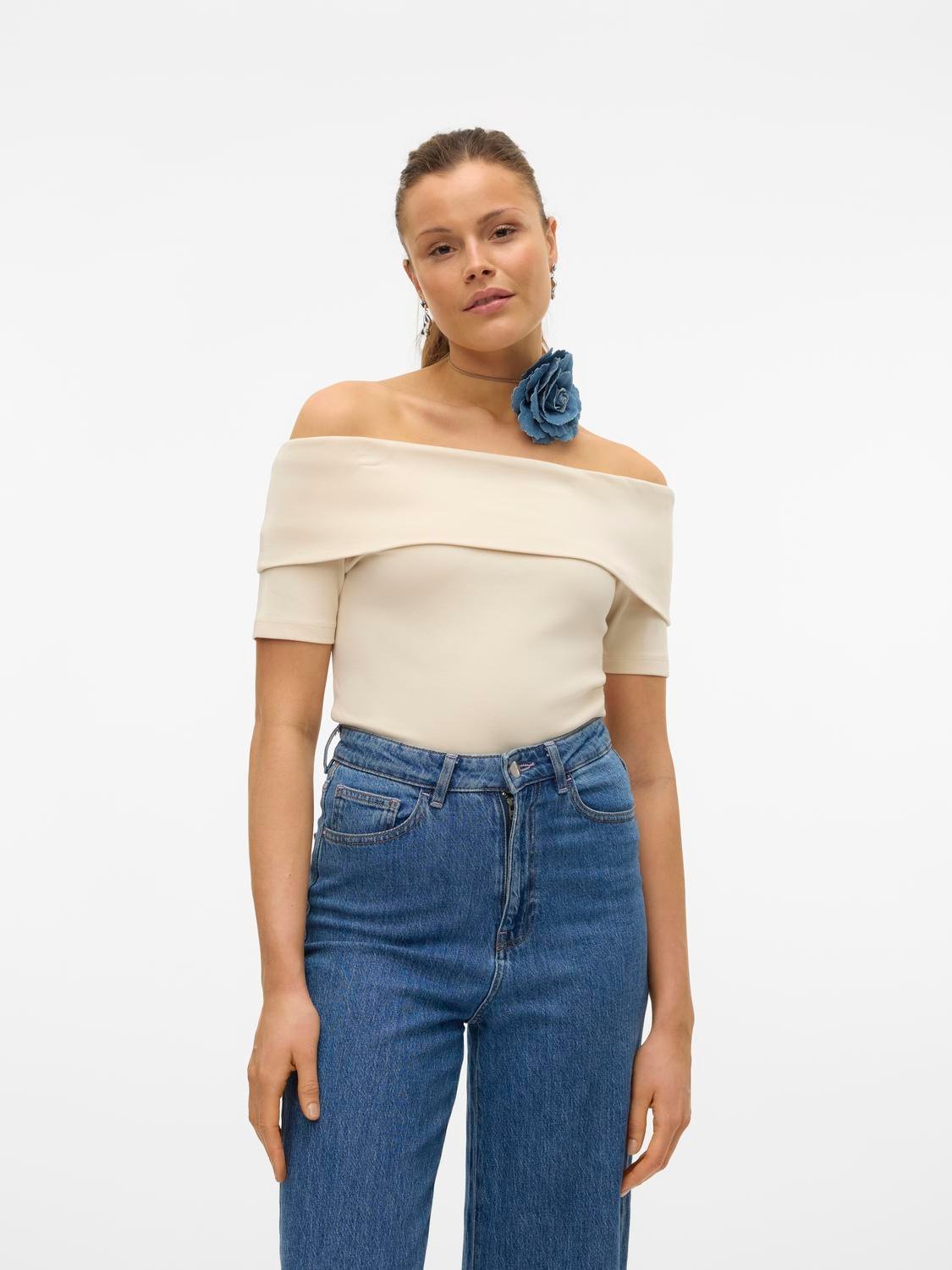 Μπλούζα με ανοιχτούς ώμους AWARE 10304834 - Μπεζ - thefashionproject.gr - AWARE by VERO MODA