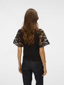 Μπλούζα με δαντέλα στα μανίκια Vero Moda 10329679 - Μαύρο - thefashionproject.gr - VERO MODA - 24102002003