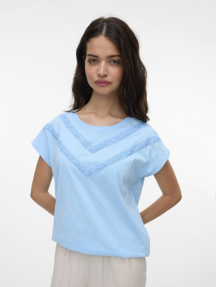 Μπλούζα με πλεκτή λεπτομέρεια Vero Moda 10329678 - Γαλάζιο - thefashionproject.gr - VERO MODA