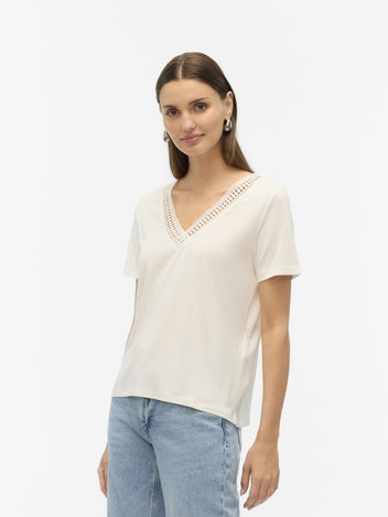 Μπλούζα v cut με σχέδιο Vero Moda 10329687 - Λευκό - thefashionproject.gr - VERO MODA - 24099001003