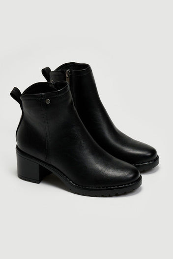 Μποτάκια αστραγάλου με τακούνι - Μαύρο - thefashionproject.gr - La Coquette