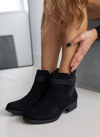 Μποτάκια αστραγάλου suede με ζωνάκι - Μαύρο - thefashionproject.gr - The Fashion Project