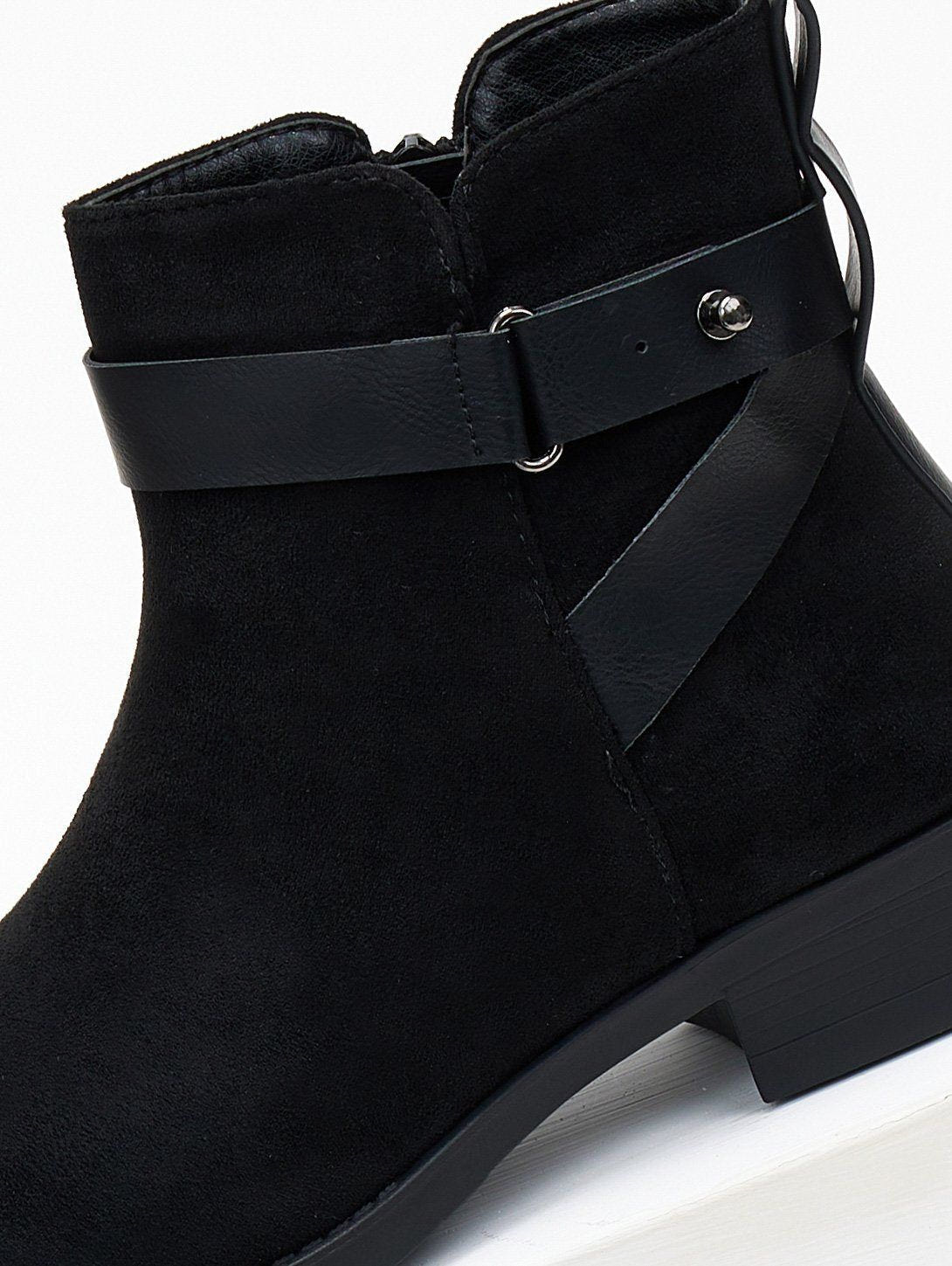 Μποτάκια αστραγάλου suede με ζωνάκι - Μαύρο - thefashionproject.gr - The Fashion Project