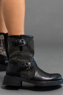 Μποτάκια biker με μεταταλλικά τρουκς ERYNN - Μαύρο - thefashionproject.gr - ERYNN