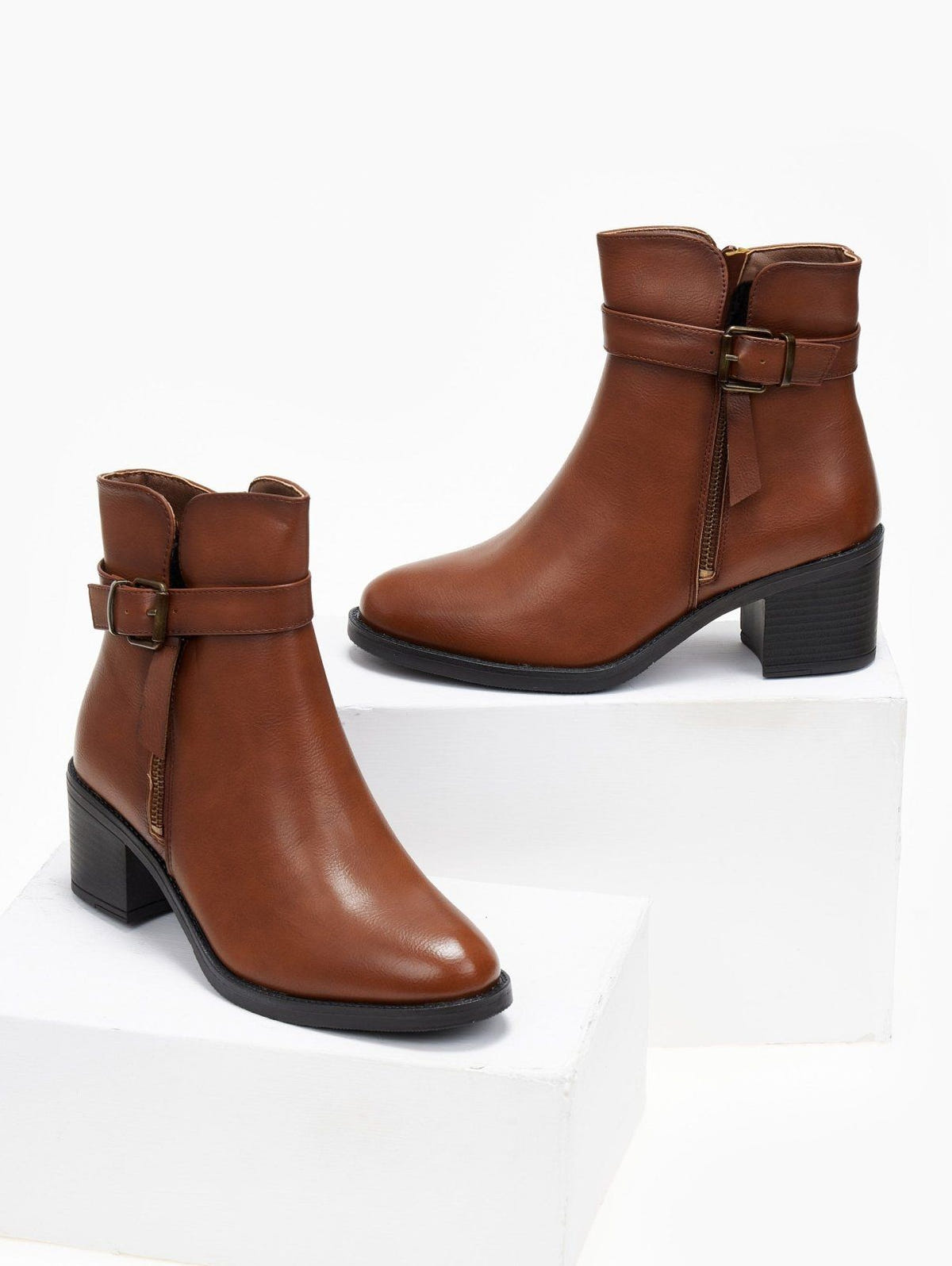 Μποτάκια casual με εξωτερικό φερμουάρ - Ταμπά - thefashionproject.gr - MIRA & MAX
