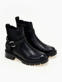 Μποτάκια casual με μεταλλικό στοιχείο ERYNN - Μαύρο - thefashionproject.gr - ERYNN
