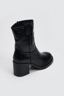 Μποτάκια casual με τακούνι - Μαύρο - thefashionproject.gr - MARQUIIZ
