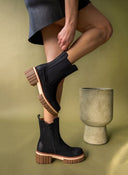 Μποτάκια chelsea suede με chunky σόλα ERYNN - Μαύρο - thefashionproject.gr - ERYNN