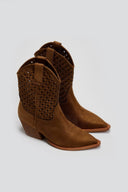 Μποτάκια cowboy με διάτρητο σχέδιο CORINA - Κάμελ - thefashionproject.gr - CORINA