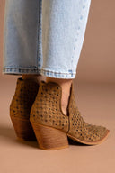 Μποτάκια cowboy με πλεκτό σχέδιο CORINA - Κάμελ - thefashionproject.gr - CORINA