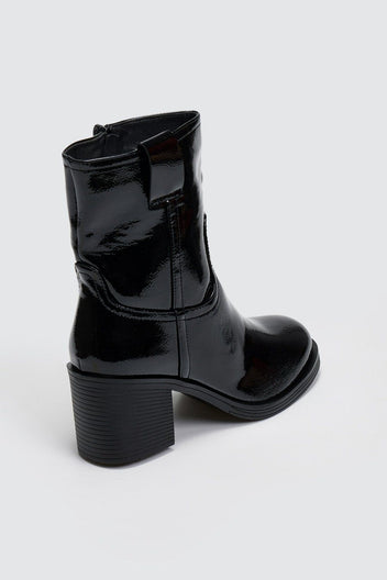 Μποτάκια λουστρίνι με τακούνι - Μαύρο - thefashionproject.gr - MARQUIIZ